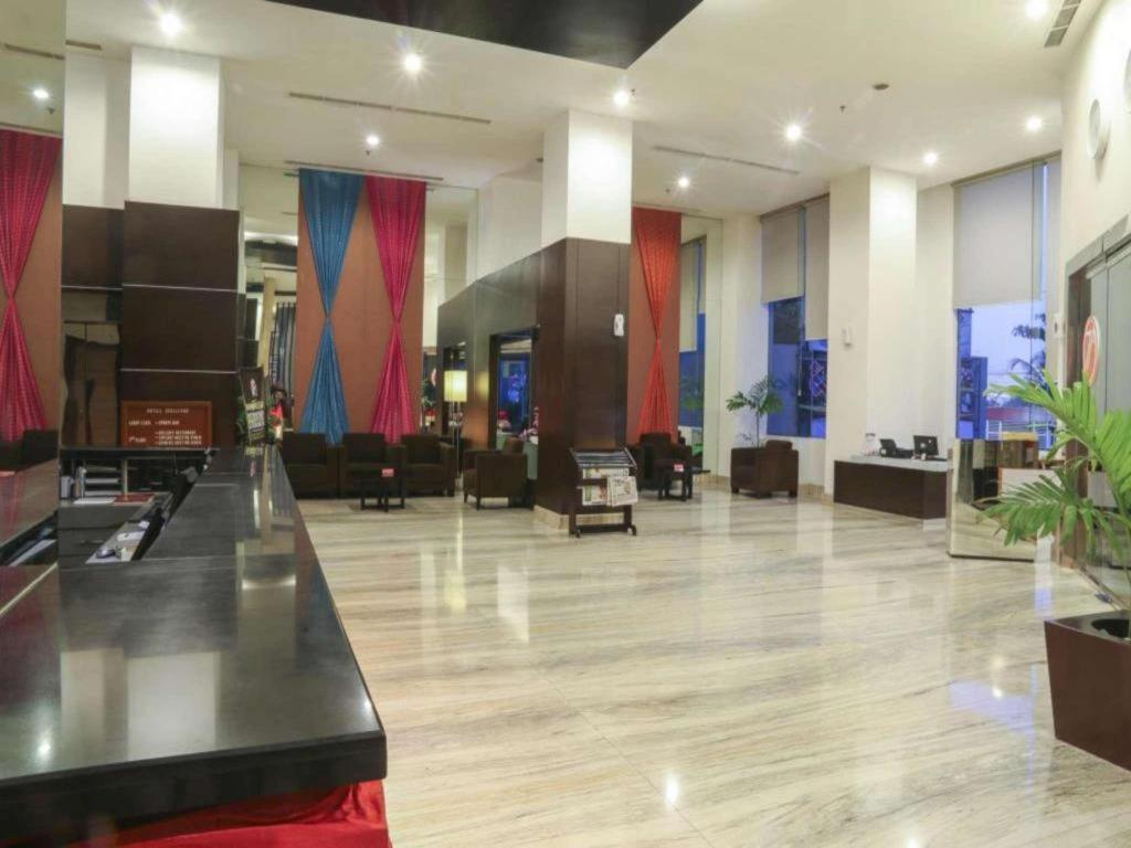 Almadera Hotel Макасар Экстерьер фото