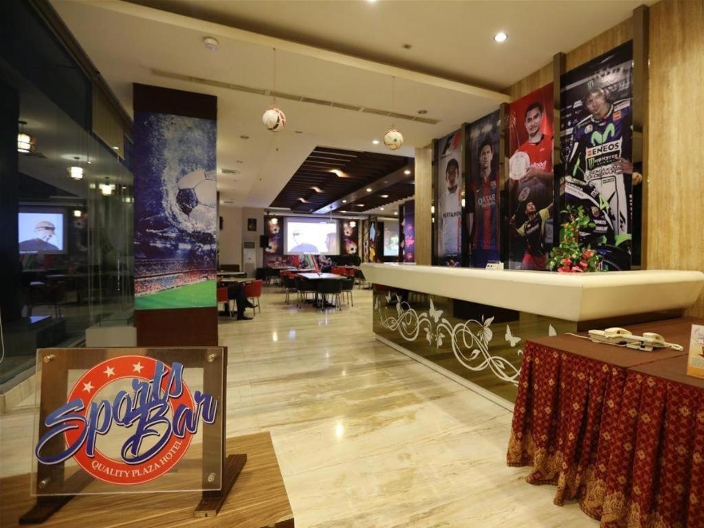 Almadera Hotel Макасар Экстерьер фото