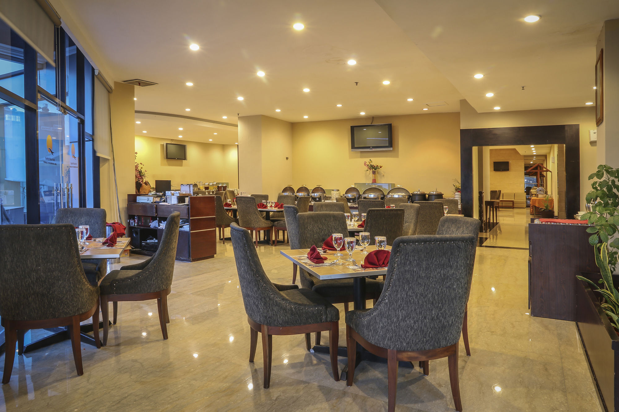 Almadera Hotel Макасар Экстерьер фото